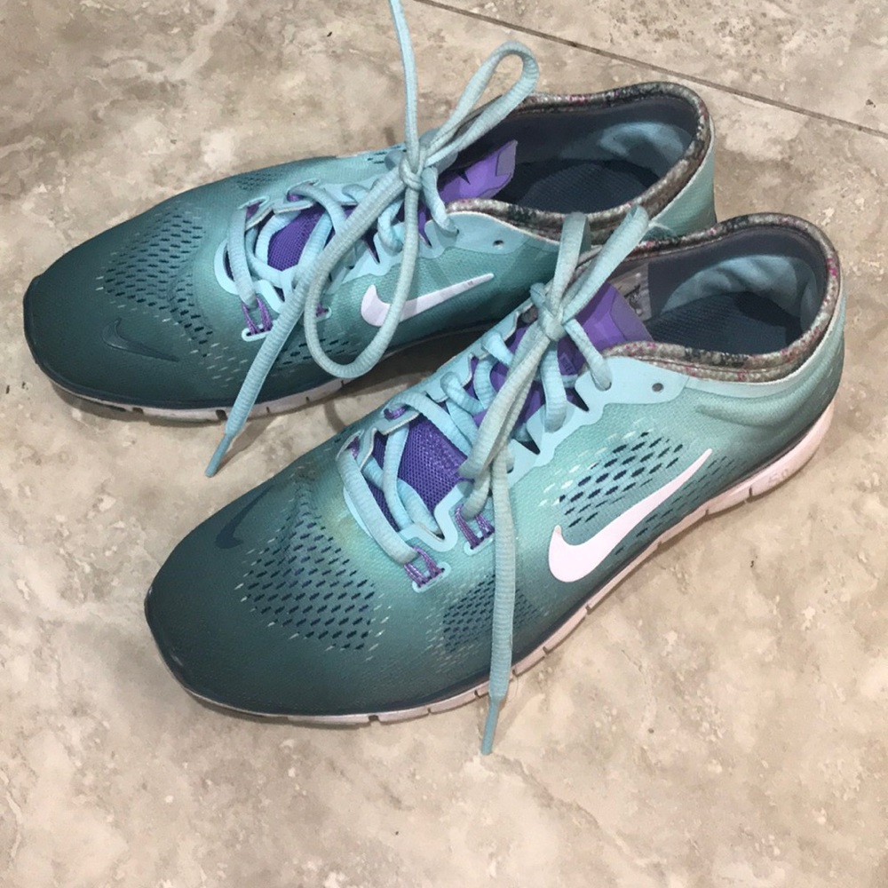 Ombre Nike Free 5.0 Size 6.5 (Women)